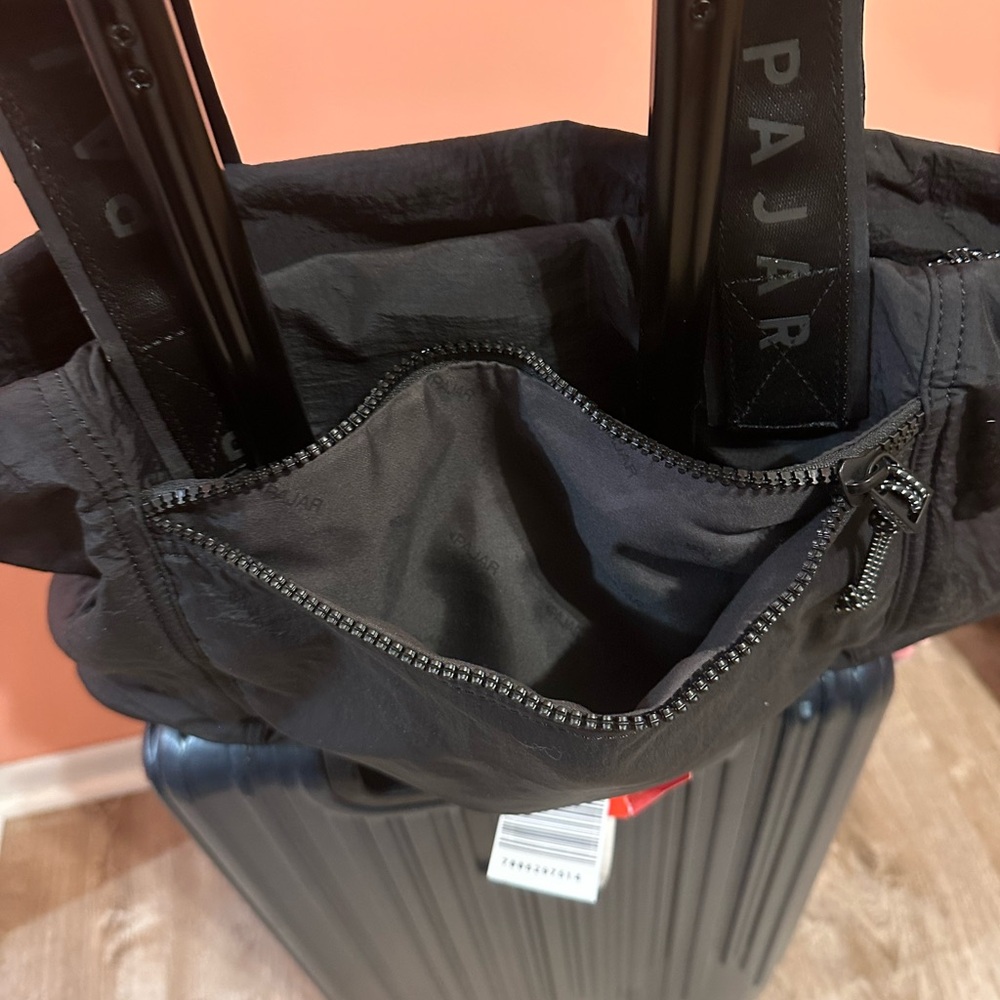 Pajar Canada Travel Bag, Black - Picture 7 of 11